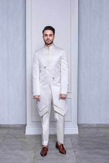 CHAMPAGNE QUILTED FUSION JACKET - Arjun Kilachand